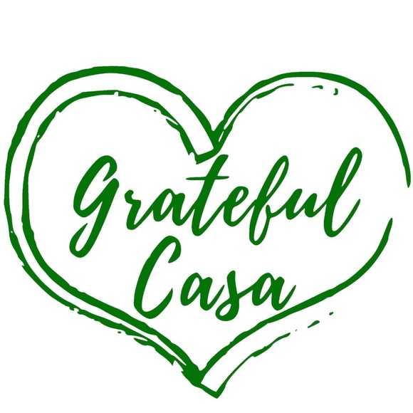 Meet your Posher, Vanessa - Picture 2 of 2